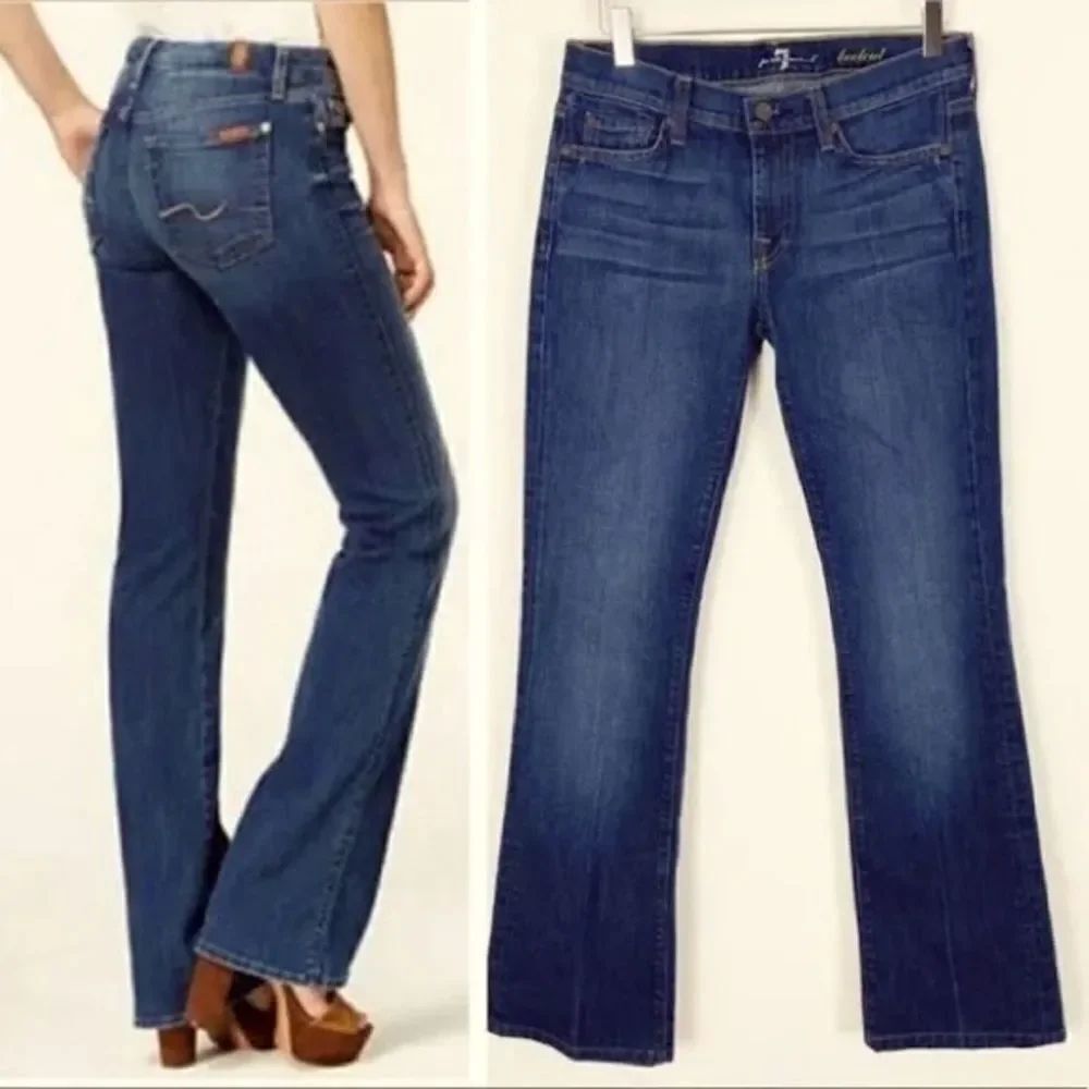 7 for All Mankind bootcut dark wash 27 jeans